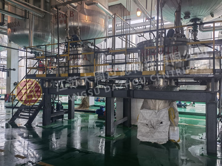 全自動(dòng)刮刀下部卸料離心機(jī)操作步驟